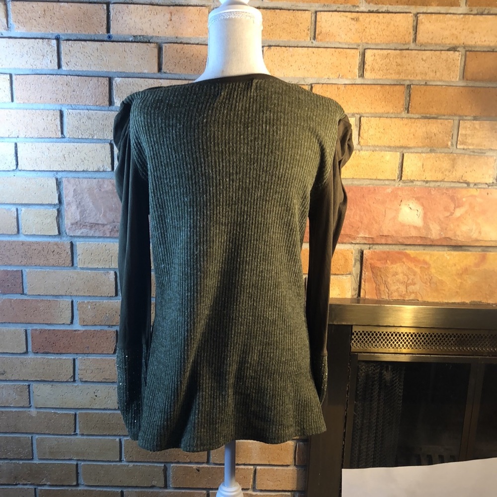 Multi fabric top - Picture 6 of 7